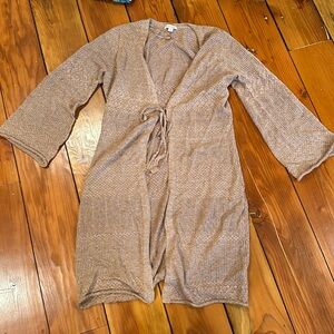 Knox Rose long sleeve cardigan size M